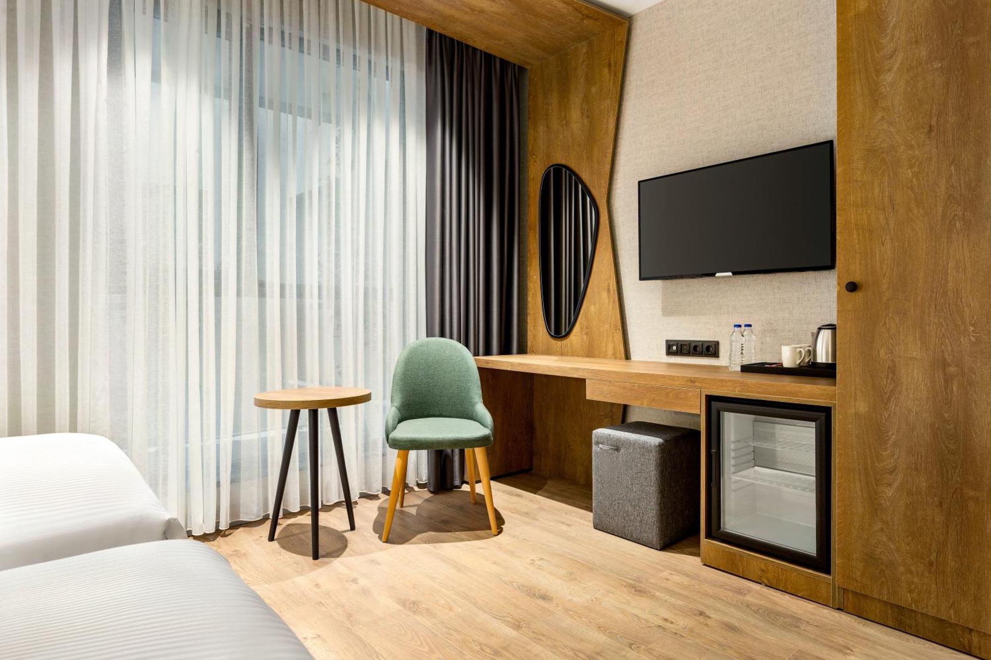Ramada Encore By Wyndham Istanbul Arnavutkoy מראה חיצוני תמונה