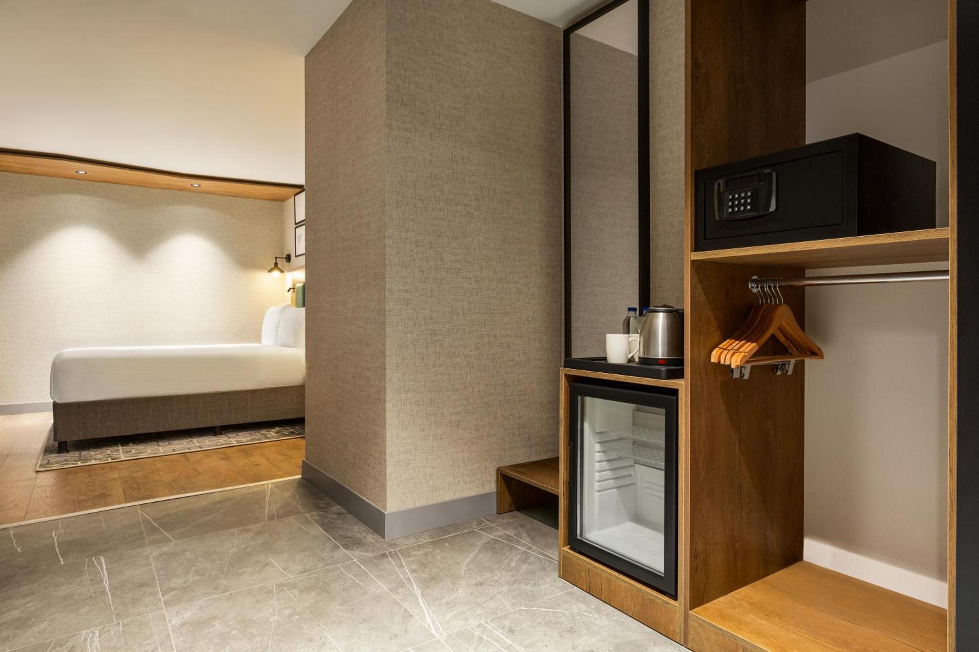 Ramada Encore By Wyndham Istanbul Arnavutkoy מראה חיצוני תמונה