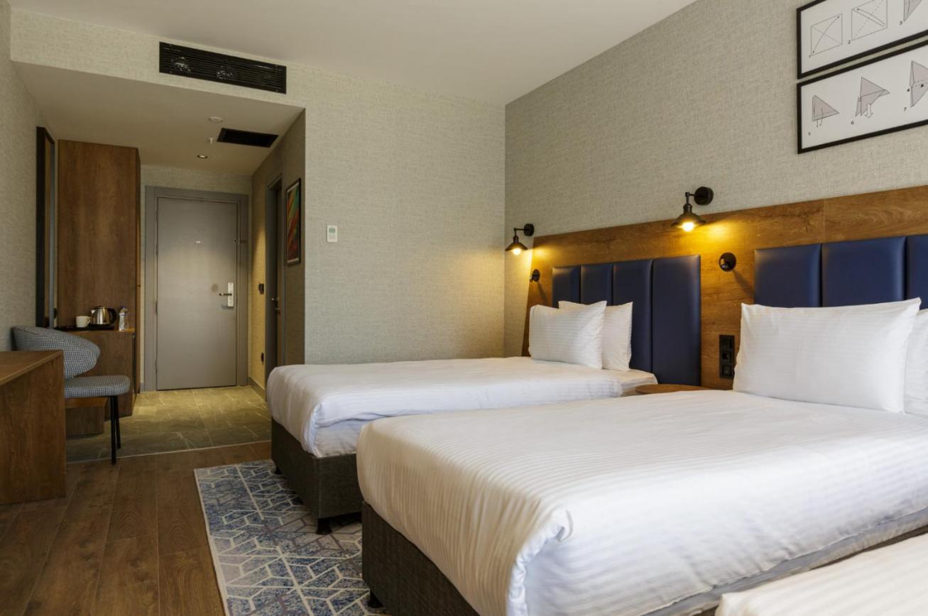 Ramada Encore By Wyndham Istanbul Arnavutkoy מראה חיצוני תמונה