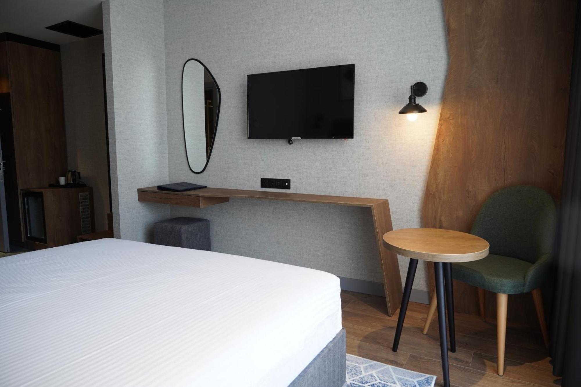 Ramada Encore By Wyndham Istanbul Arnavutkoy מראה חיצוני תמונה